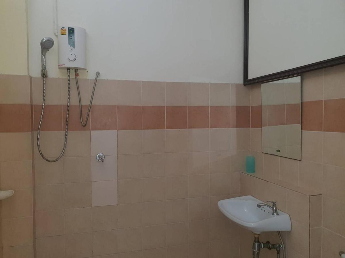 Indogee Apartments Pattaya Eksteriør billede